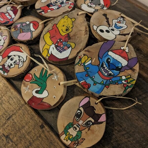 lot de boule de noel en bois disney