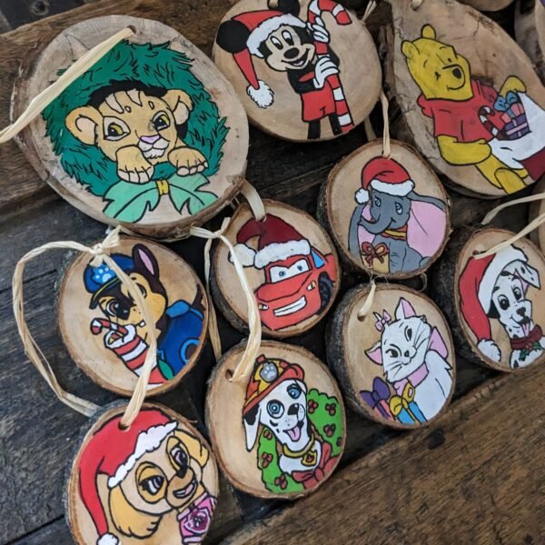 lot de boule de noel en bois disney