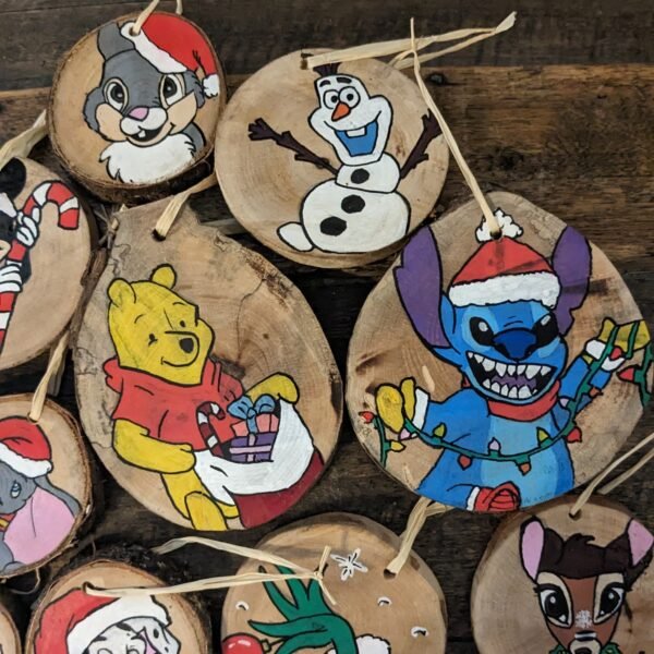 lot de boule de noel en bois disney