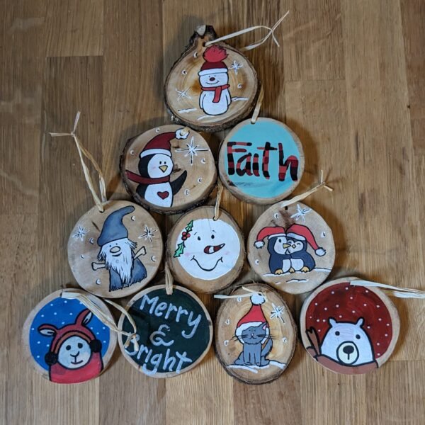 lot de boule de noel en bois