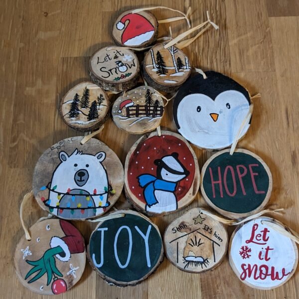 lot de boule de noel en bois