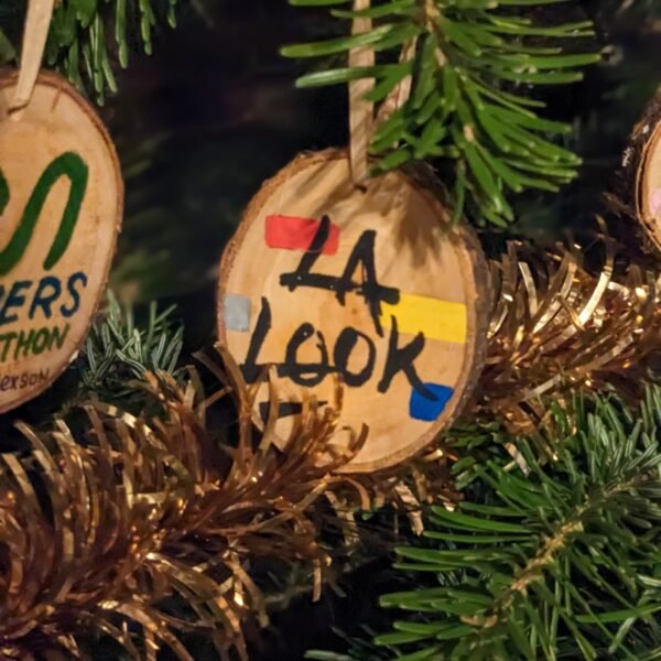 boule de noel en bois la look nevers