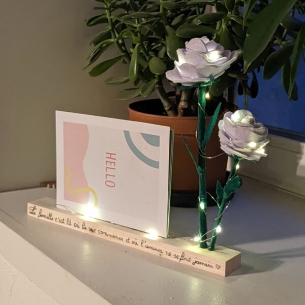 support photo en bois avec led et fleur