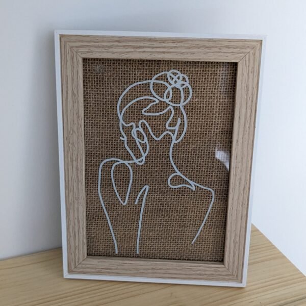 cadre toile de jute visage moderne